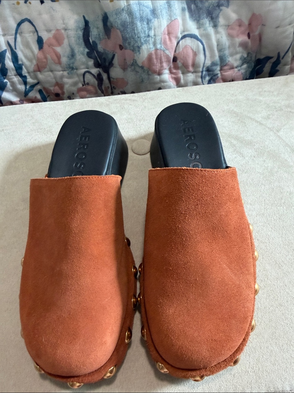 NWOB Aerosoles Faye Suede Leather Clog with Gold Studs - Picture 2 of 5